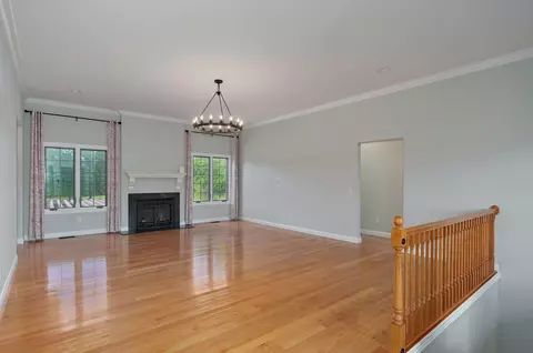 2117 Koryton Dr, Nixa, MO 65714 photo 2