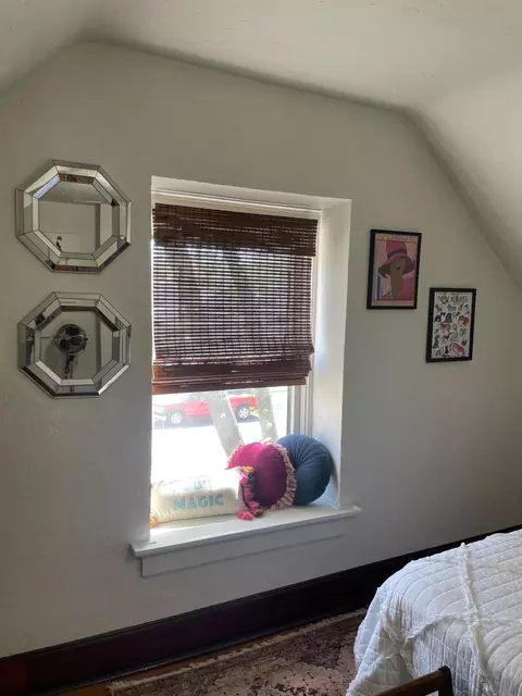 Bedroom - 811 W Walnut St, Springfield, MO 65806 photo 10 of 19