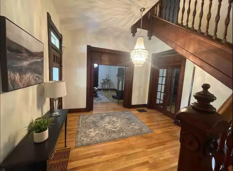 Entry Way - 811 W Walnut St, Springfield, MO 65806 photo 15 of 26