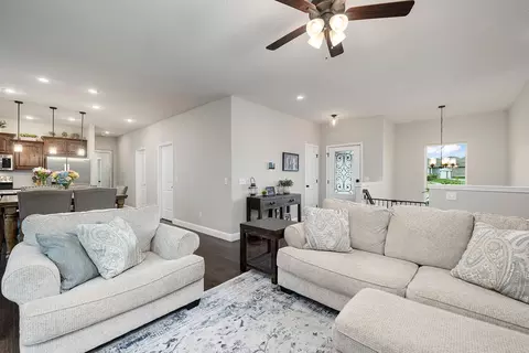 817 E Grouse Rd, Nixa, MO 65714 photo 2