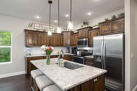 817 E Grouse Rd, Nixa, MO 65714 photo 3