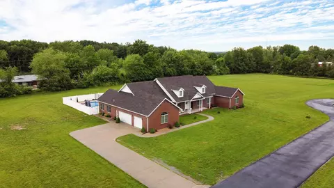 221 Corvette Dr, Ozark, MO 65721 photo 5