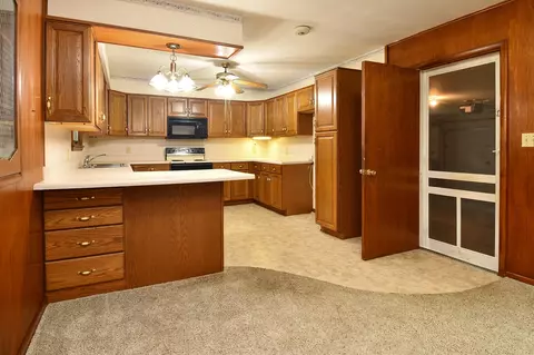 927 N Fairfax Ave, Springfield, MO 65802 photo 8