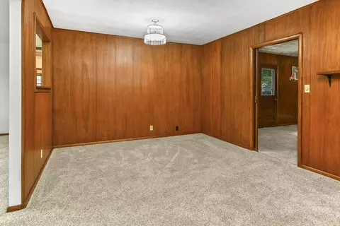 927 N Fairfax Ave, Springfield, MO 65802 photo 13