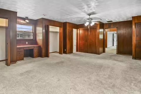 927 N Fairfax Ave, Springfield, MO 65802 photo 18