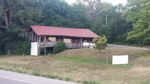 405 Alton Rd, Thayer, MO 65791 photo 1