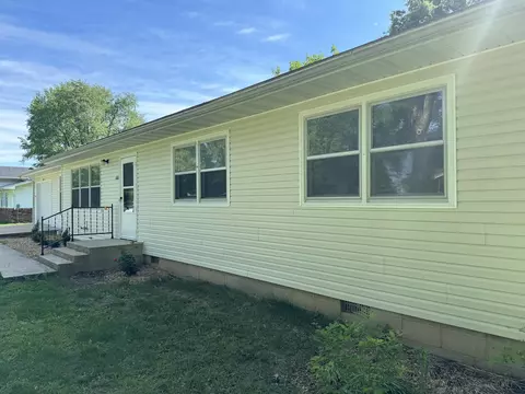 600 Posey St, Ava, MO 65608 photo 3