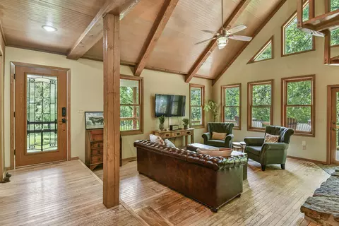 3655 N Peoria Rd, Ozark, MO 65721 photo 18