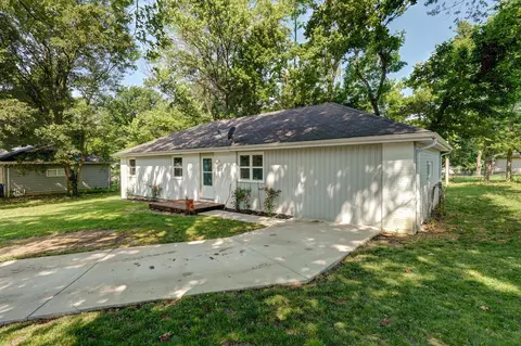 103 Aspen Cir, Nixa, MO 65714 photo 3