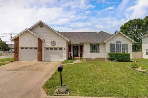 581 S Barnstable, Nixa, MO 65714 photo 2