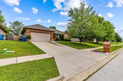 881 W Pembrook Ave, Nixa, MO 65714 photo 3