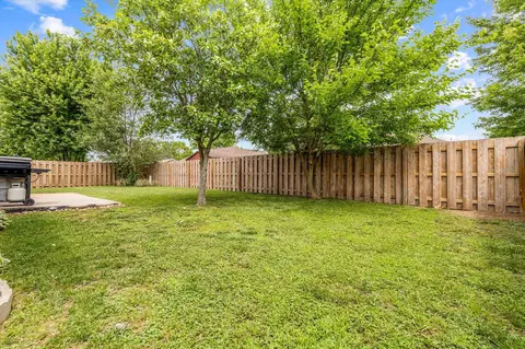 881 W Pembrook Ave, Nixa, MO 65714 photo 21