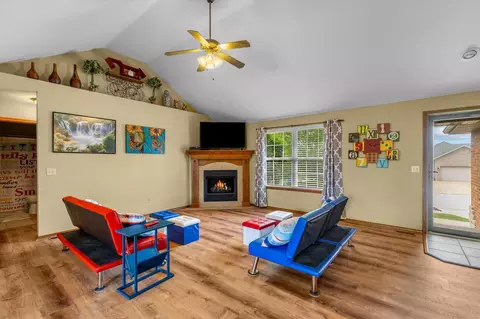 881 W Pembrook Ave, Nixa, MO 65714 photo 5