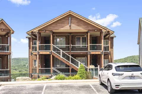 29 Stone Cliff Cir #1, Branson, MO 65616