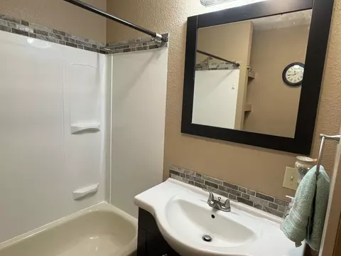 512 S Front, Exeter, MO 65647 photo 15