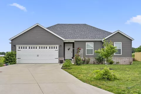 466 W Picardy St, Republic, MO 65738 photo 1
