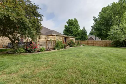 504 N Persimmon Dr, Nixa, MO 65714 photo 35