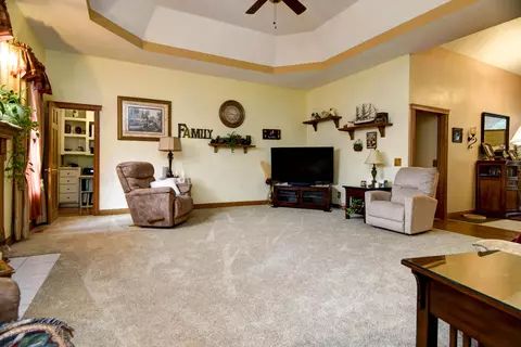 504 N Persimmon Dr, Nixa, MO 65714 photo 7