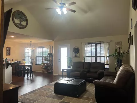 1301 N Crestview Ct, Ozark, MO 65721 photo 5