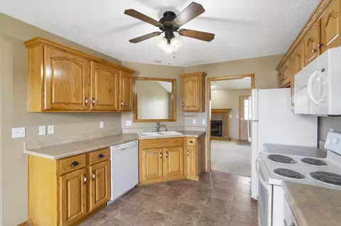 4429 W Madison St, Springfield, MO 65802 photo 10