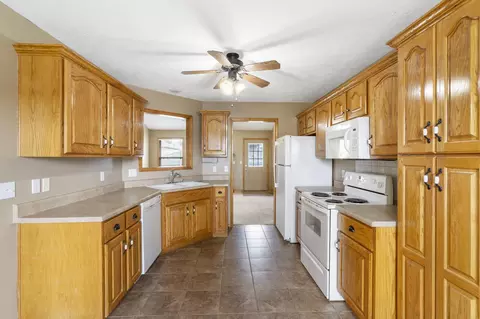 4429 W Madison St, Springfield, MO 65802 photo 9