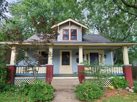 848 S Delaware Ave, Springfield, MO 65802
