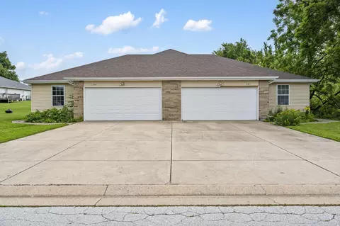 401-403 W Matthews St, Ozark, MO 65721 photo 1