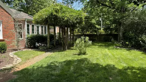 310 S Cordova Ct, Springfield, MO 65802 photo 6
