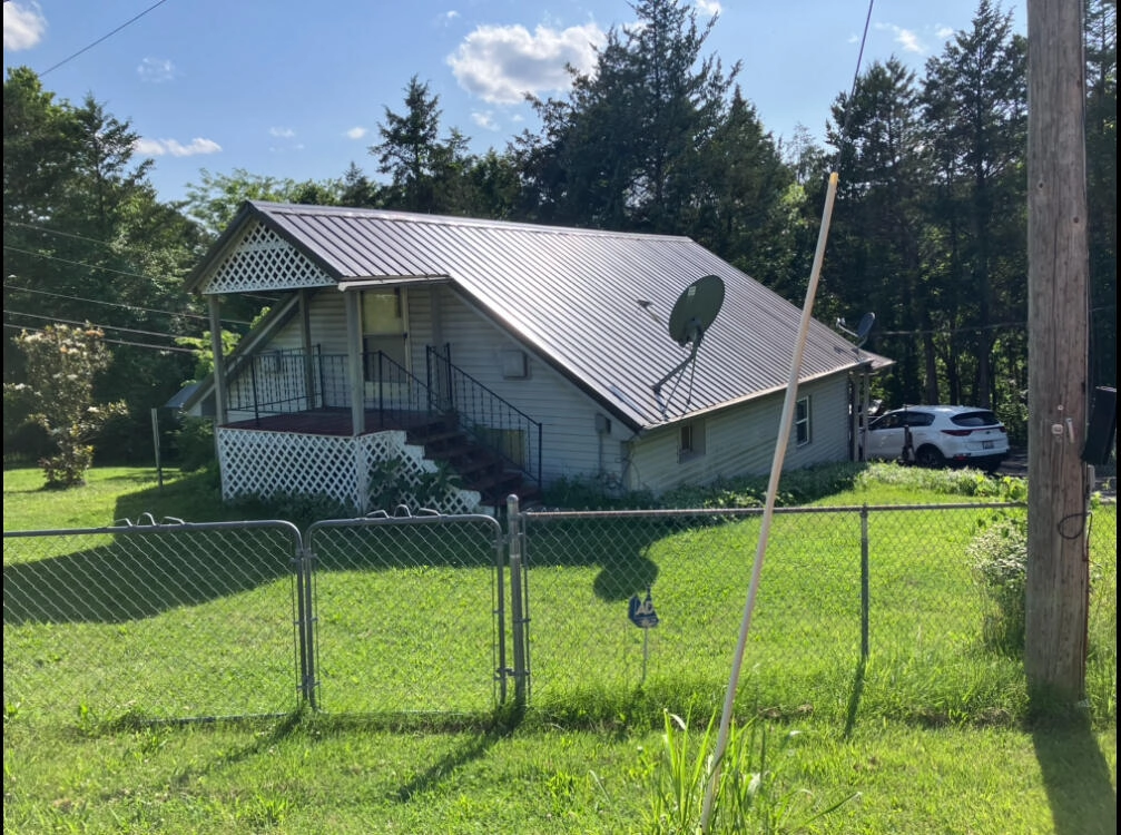 121 Lillian Rd  