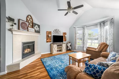 433 N Murphy Dr, Republic, MO 65738 photo 8