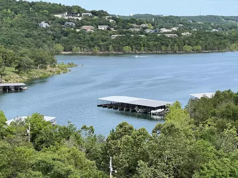 11 Treehouse Ln #9, Branson, MO 65616 photo 2