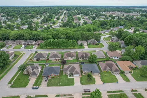 3476 W Sagamont St, Springfield, MO 65807 photo 48