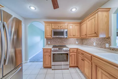3476 W Sagamont St, Springfield, MO 65807 photo 15
