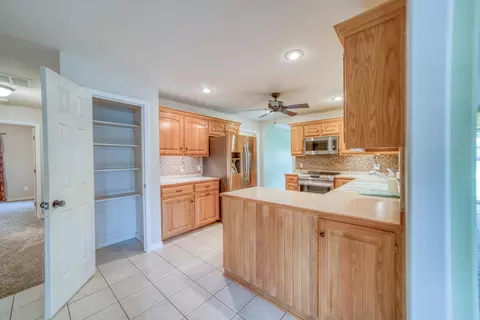 3476 W Sagamont St, Springfield, MO 65807 photo 11