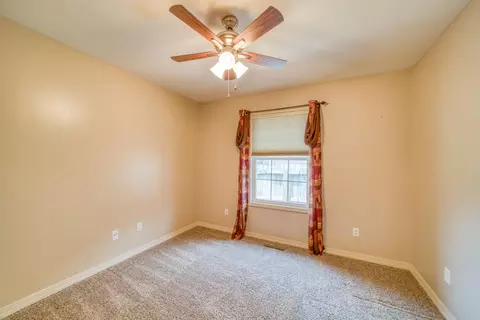 3476 W Sagamont St, Springfield, MO 65807 photo 29