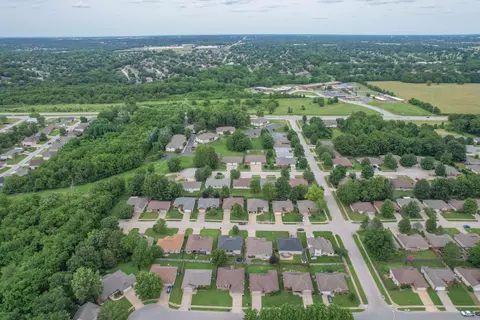 3476 W Sagamont St, Springfield, MO 65807 photo 54