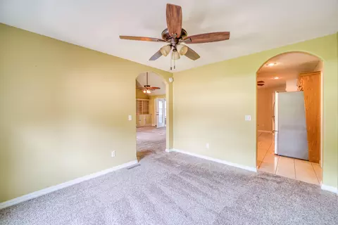 3476 W Sagamont St, Springfield, MO 65807 photo 8