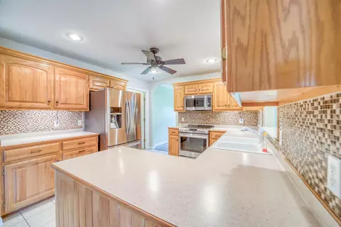 3476 W Sagamont St, Springfield, MO 65807 photo 13