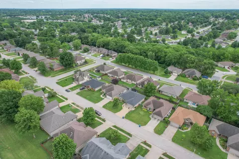 3476 W Sagamont St, Springfield, MO 65807 photo 49