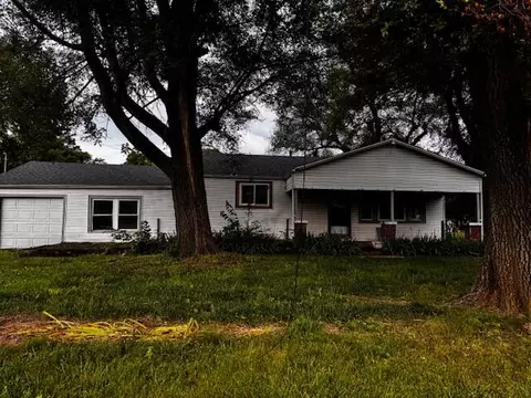 1320 N Warren Ave, Springfield, MO 65802