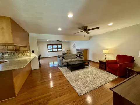 4059 W Bogard St, Springfield, MO 65802 photo 6