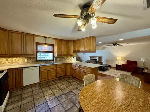 4059 W Bogard St, Springfield, MO 65802 photo 10