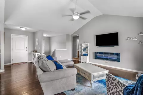 1054 E Lakota St, Nixa, MO 65714 photo 6