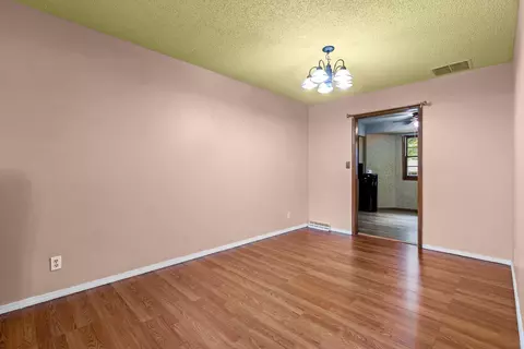 1305 E Richmond St, Springfield, MO 65804 photo 8