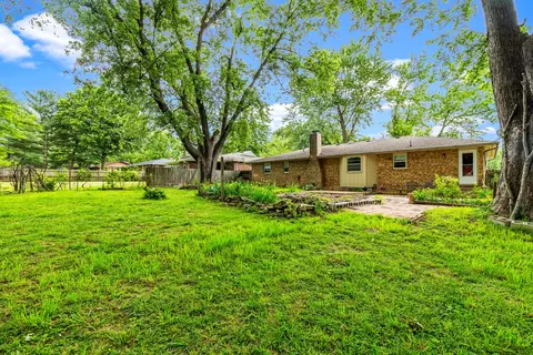 1305 E Richmond St, Springfield, MO 65804 photo 25