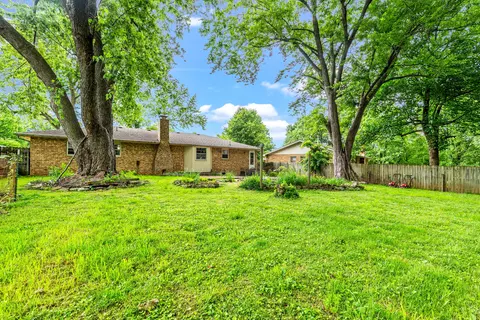 1305 E Richmond St, Springfield, MO 65804 photo 26