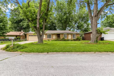 1305 E Richmond St, Springfield, MO 65804 photo 4