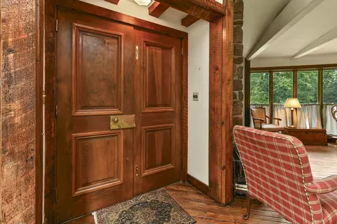 Entry Way - 4541 N Lanier Ln, Springfield, MO 65803 photo 1 of 4
