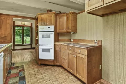 Kitchen - 4541 N Lanier Ln, Springfield, MO 65803 photo 3 of 17
