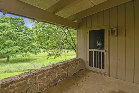 Exterior - 4541 N Lanier Ln, Springfield, MO 65803 photo 12 of 19